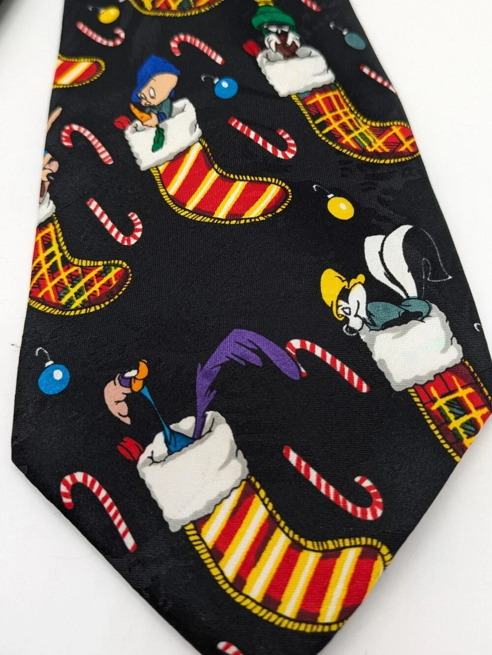 Vintage Looney Toons Mania Black Red Christmas Holiday Stocking Polyester Tie